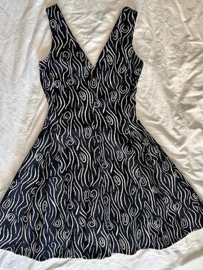 Opening Ceremony Black & White Abstract Swirl Skater Dress Size 6